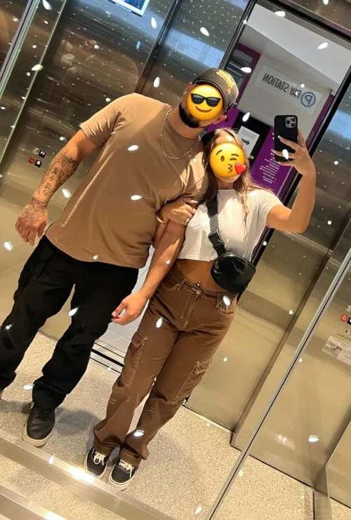 [m30/f28] [mf4mf] Looking for an attractive couple to hang out with and have some fun this Valentines Weekend 