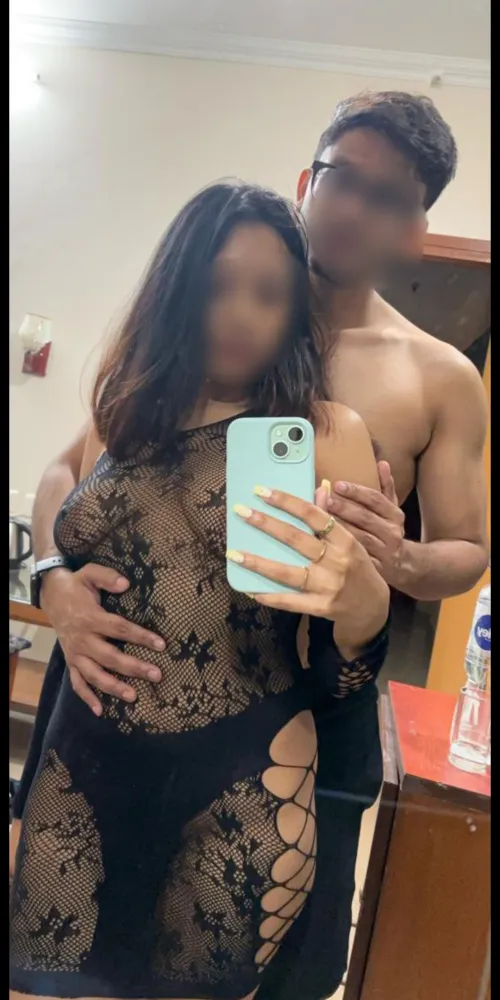 M31,F31 looking for F to join! My wife wants watch me with another woman! (Moorhead,MN)