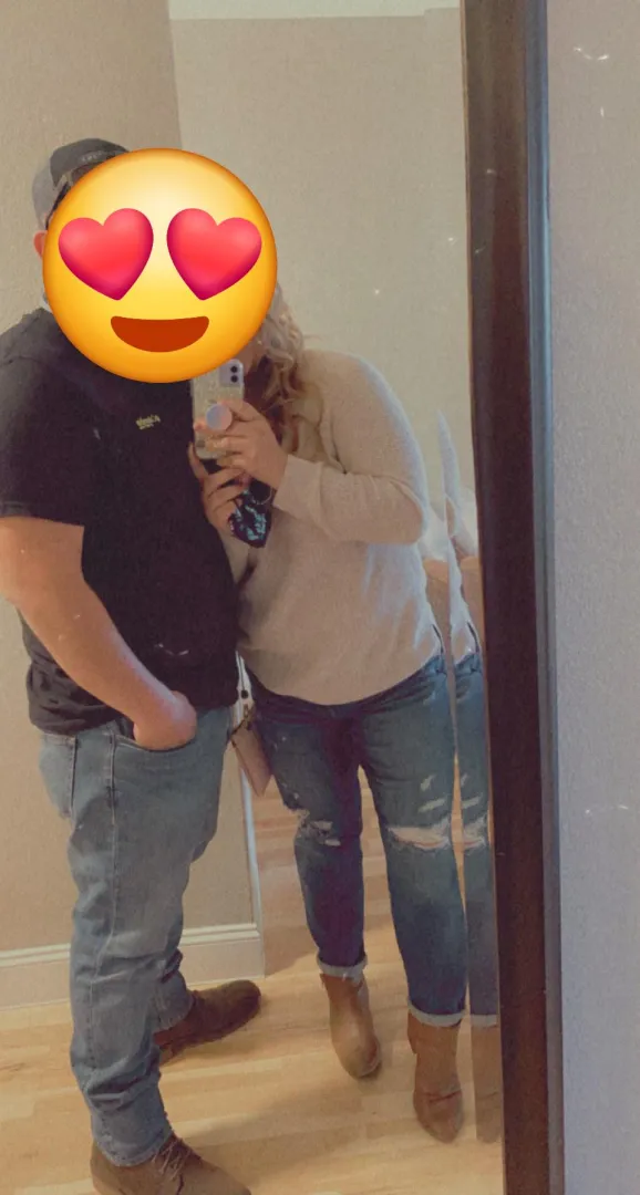 M34F33 looking for a 3rd(woman) were located in round rock area