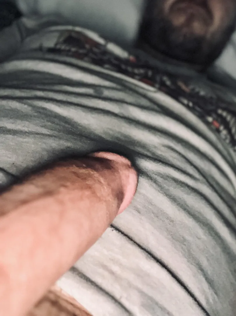 M4F, Spokane, Any ladies up for late night fun tonight?