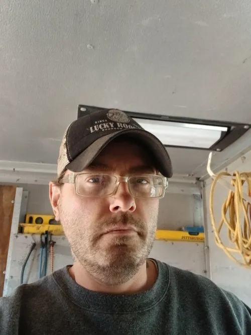 M4F/36/Decatur/Country Boy