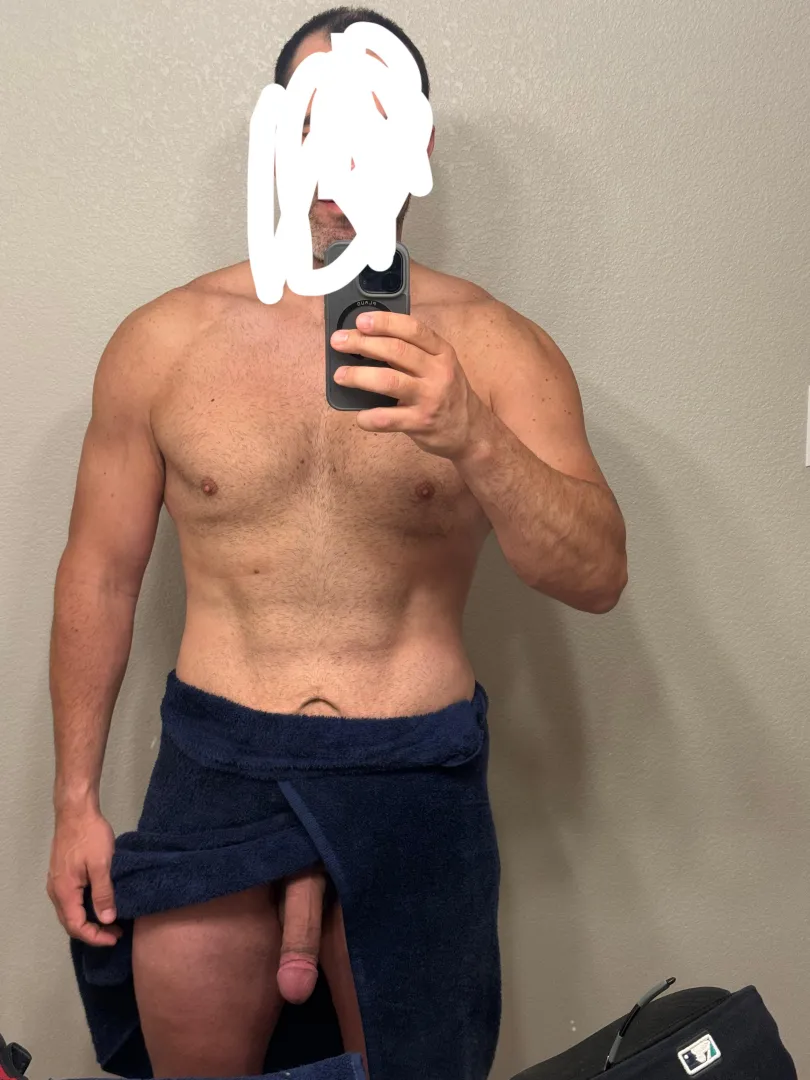 [m4f][m4fm] 42m-DFW/new creator looking, Pay for shot.