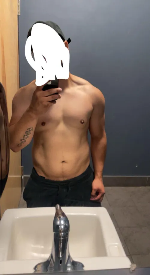 M4MF or single female Hispanic 35 ready dmv area who looking to have fun and serious about it can travel