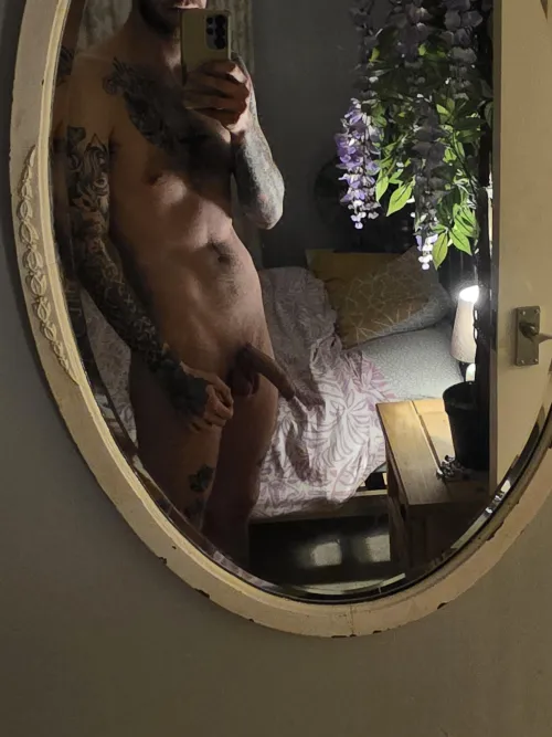 M4MF/F M30 Huddersfield, tall fit tatted and hung.