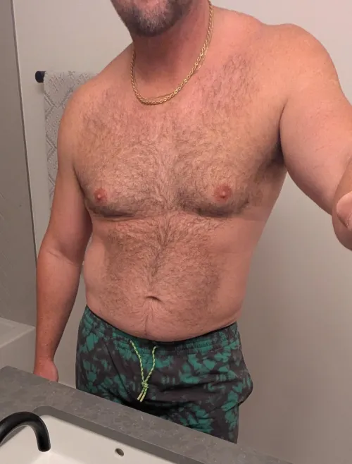 M4t or fem...Looking for regular hook up