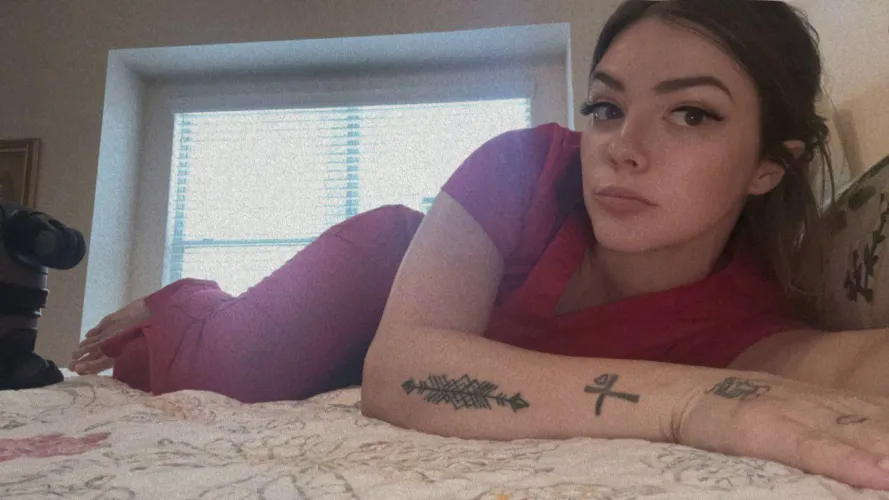 Many married men here who'd fvck their private nurse