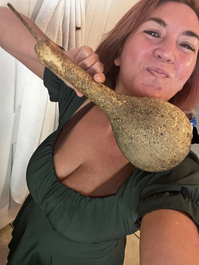 Me (top right) and my finest birdhouse gourd. I love growing gourds. <3