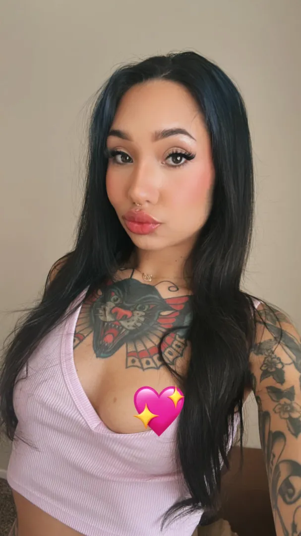 messy lil mama getting some spring clean done 