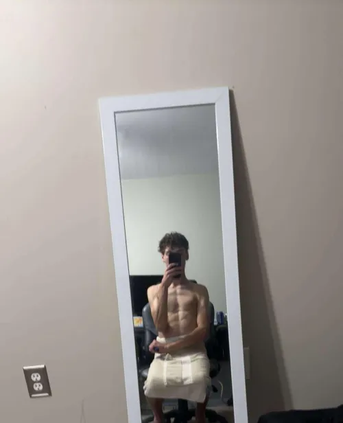 Metro Detroit male 21 looking for older couples to join in Michigan and can meet !