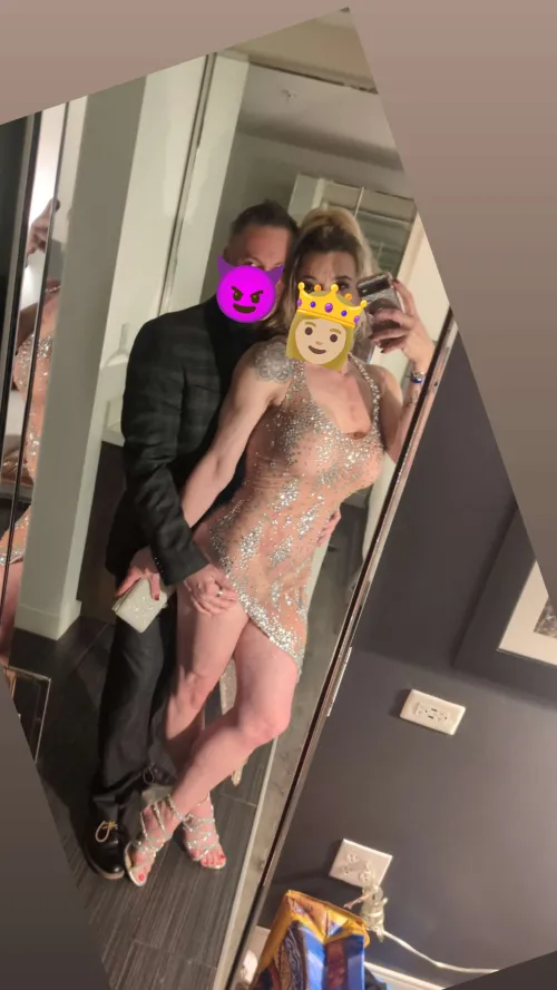 MF 4 MF+MF+MF - SE Wisconsin couple looking to host couples