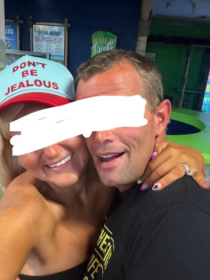 MF4F #Indiana, love watching hubby dump his seed in a sexy lady or share her with him if she’s bi