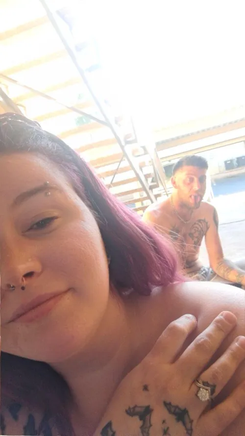 MF4F wife gets off at 6 so we wanna play with another girl