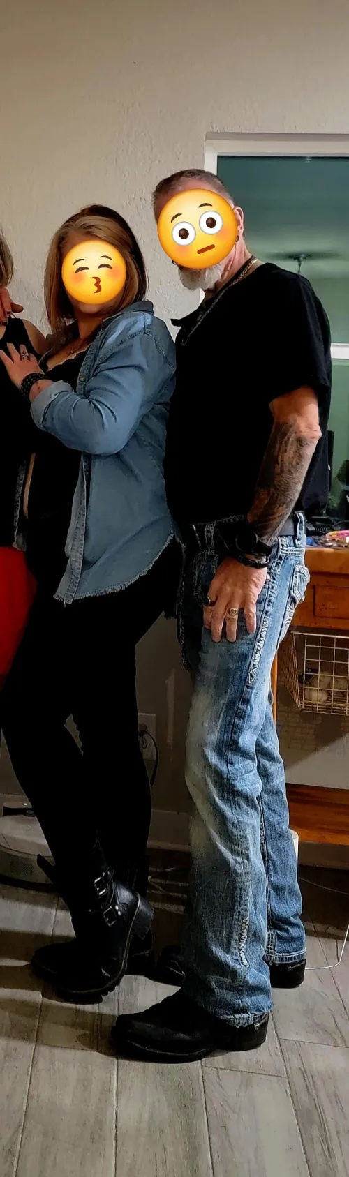 MF4MF or F.. we are hosting tonight let's stay warm together