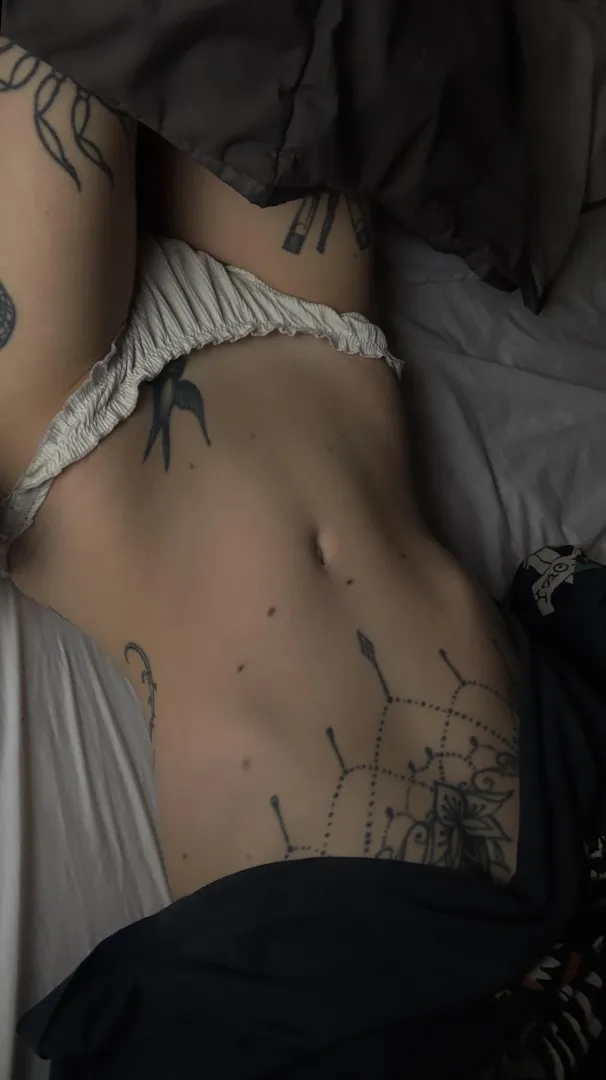 #Michigan Local only, no long convos pls faster replies on lg: lunarumes`19f