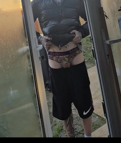 Mind if I flash my undies 