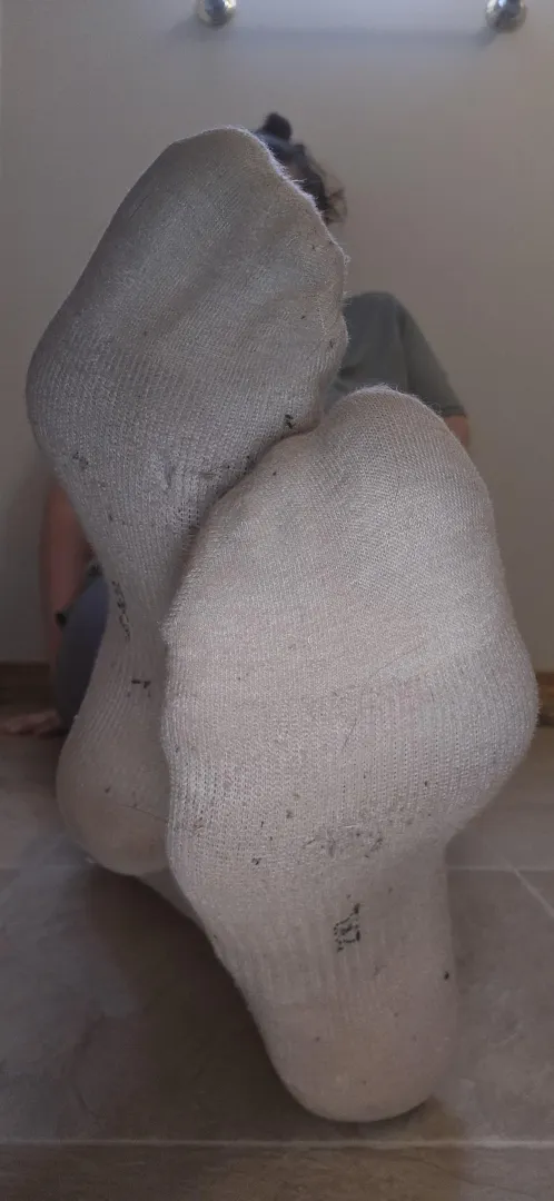 Mmm yum. 5 day wear almost done. You know you want them.