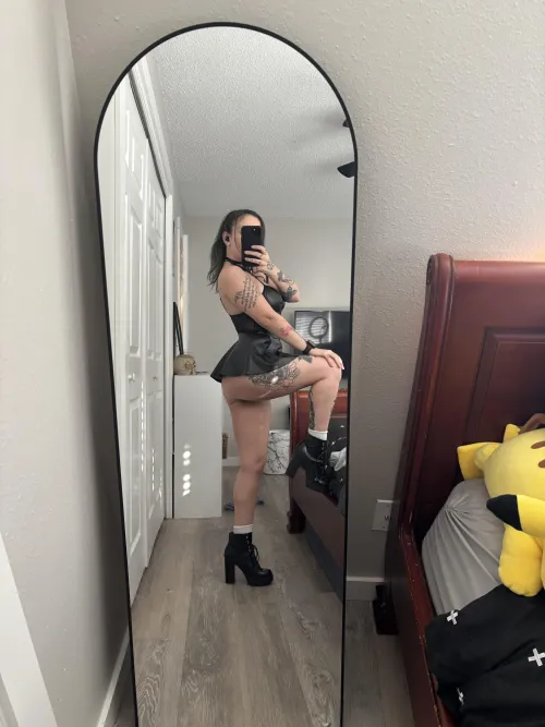 Mommy wants you to beg to see more