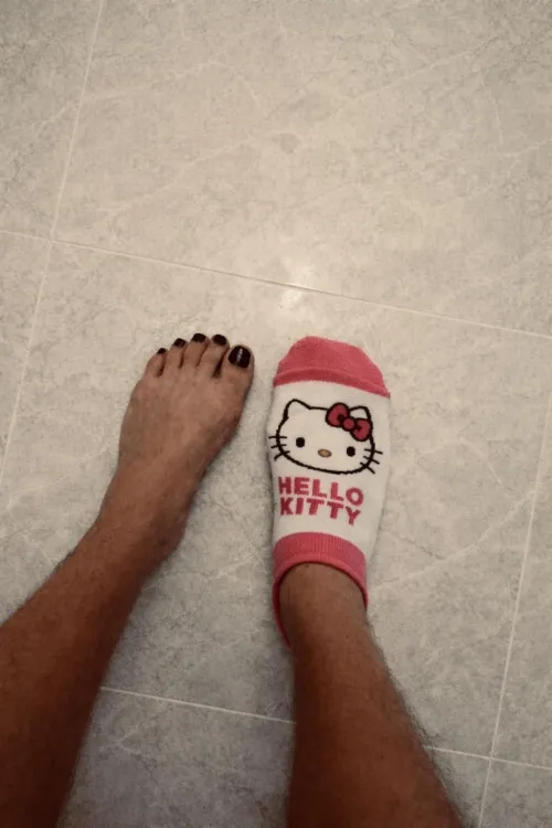 Mon premier vernis vous en pensez quoi ? ☺️