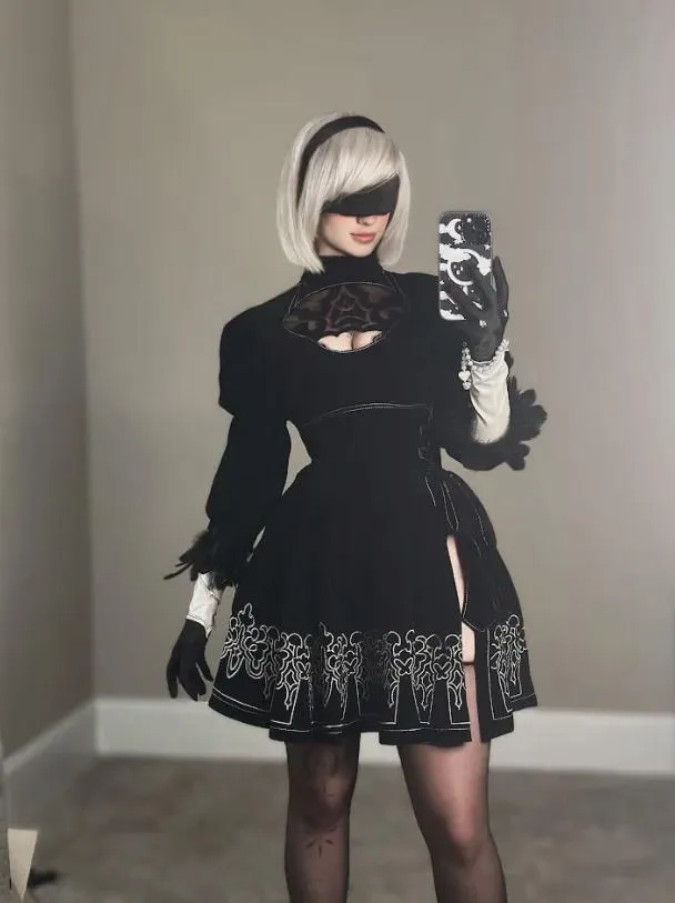 More of my cosplay attempt at 2B (LeesiBB)