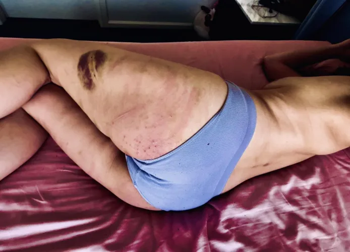 Morning after soreness makes me feel like such a good girl 