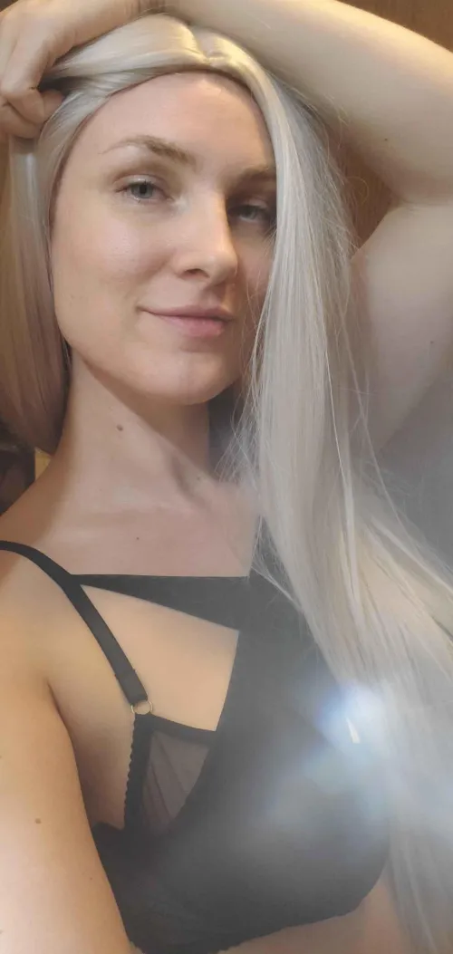 Most fail to follow basic instructions. If you're not a complete disappointment, you may lay your wallet upon my altar and approach correctly.