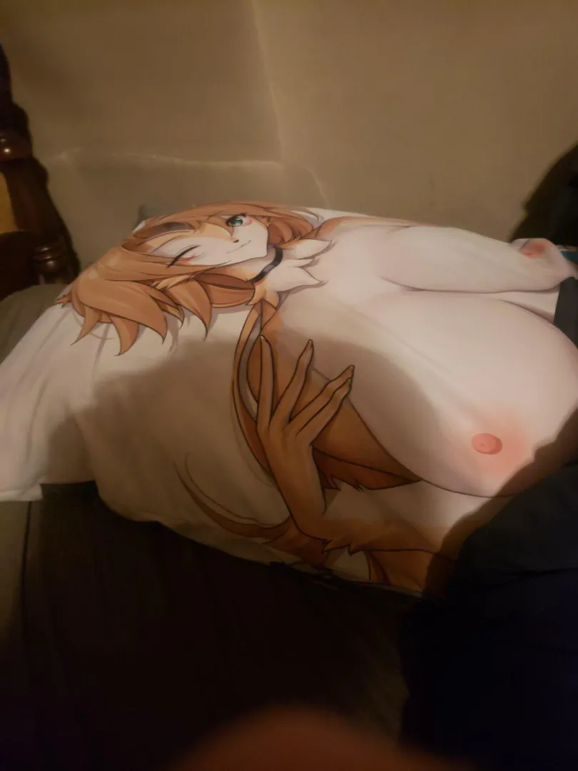 Mrs pulchra enjoys my company~