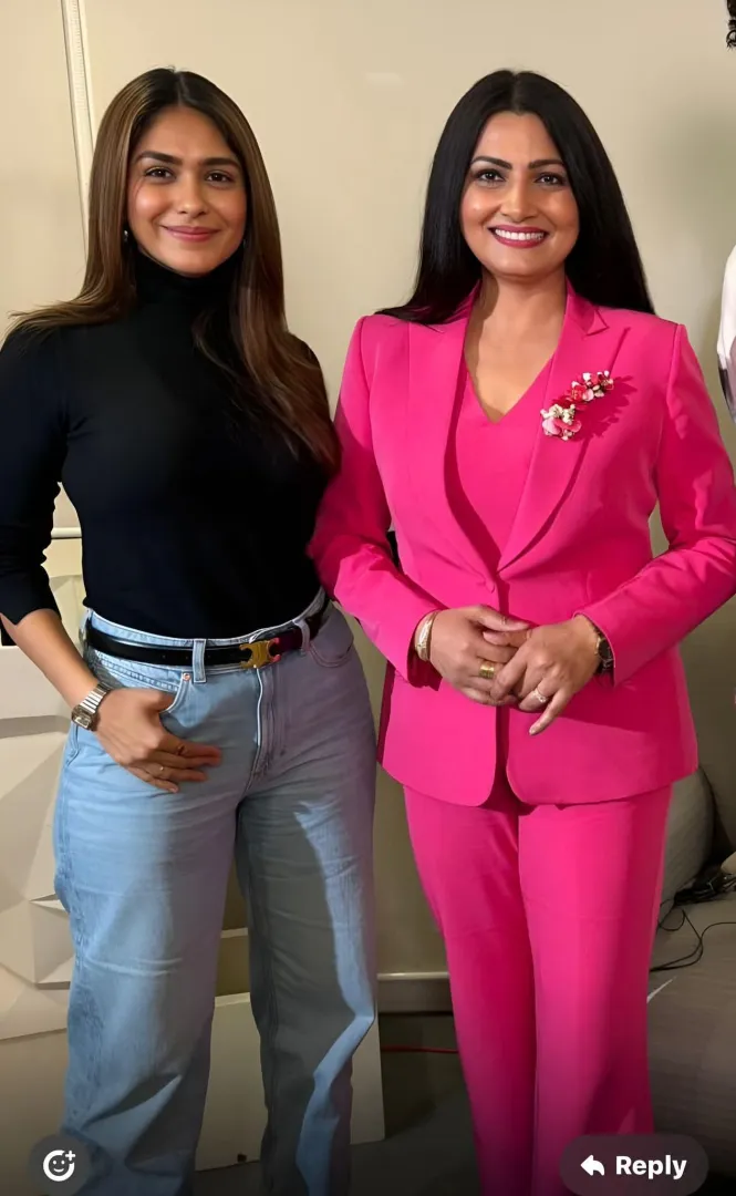 Mrunal Thakur with Chitra Tripathi