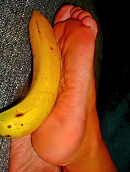 My arch fits the curve of this banana perfectly, what do you think?