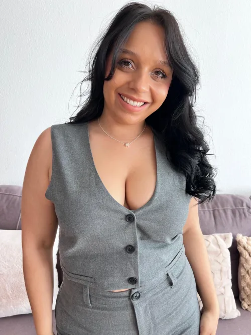 My beauty isn’t just eye candy—it’s a full-course meal, and you’re starving for a taste.