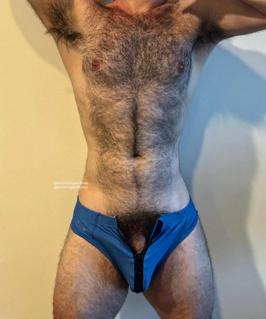 My bush really makes these smell ripe