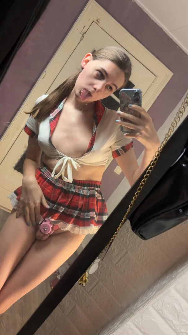 my cage keeps getting tiny er and i keep getting hornier