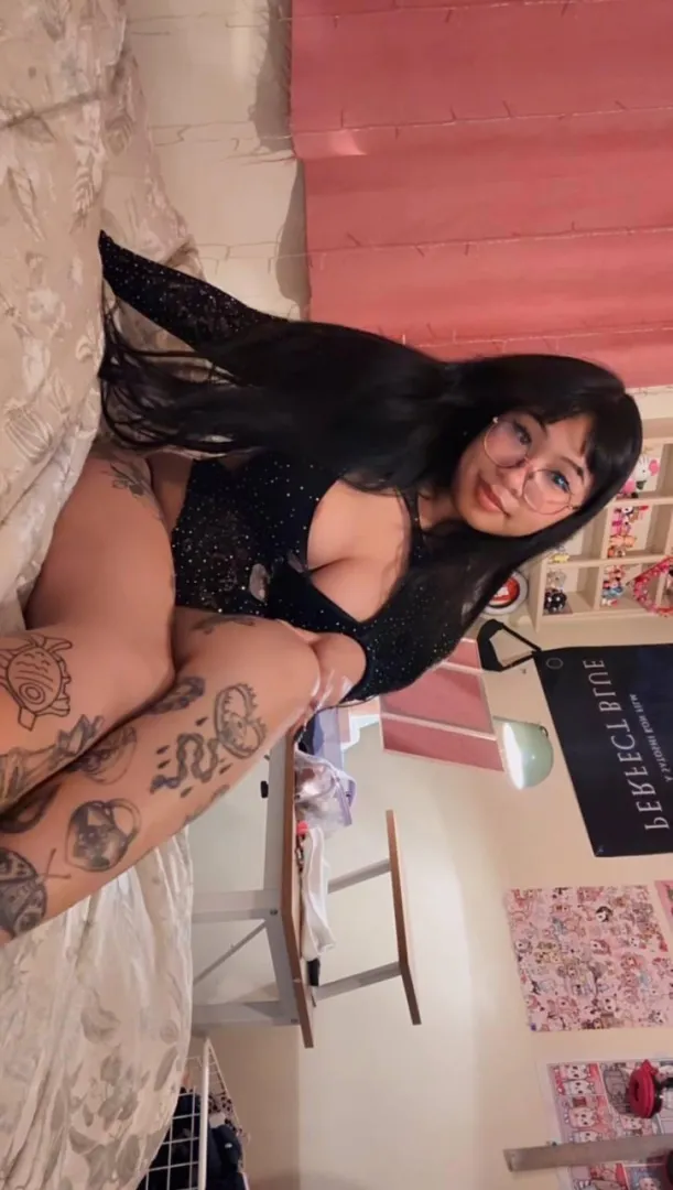 My curvy tattooed body craves your rough hands..