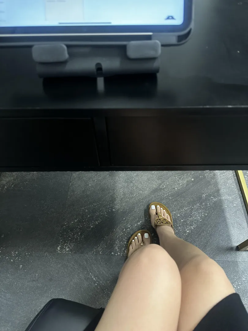 My feet drive u crazy