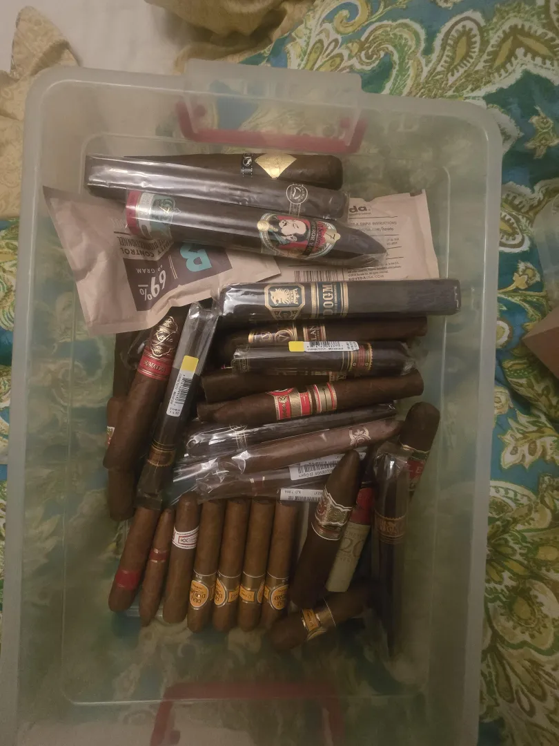 My first humidor mold