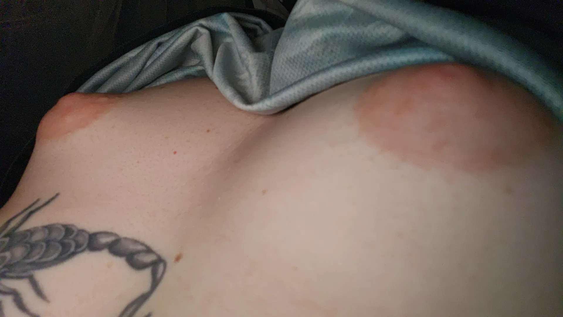 My first titty pic, please be nice to them!