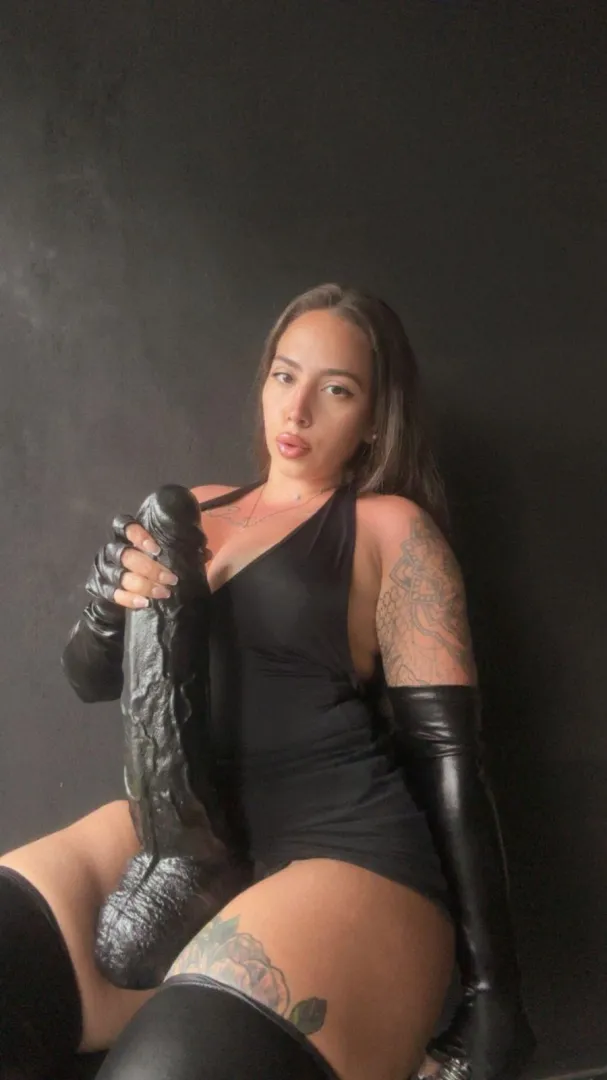 My giant cock would look good in your hole.