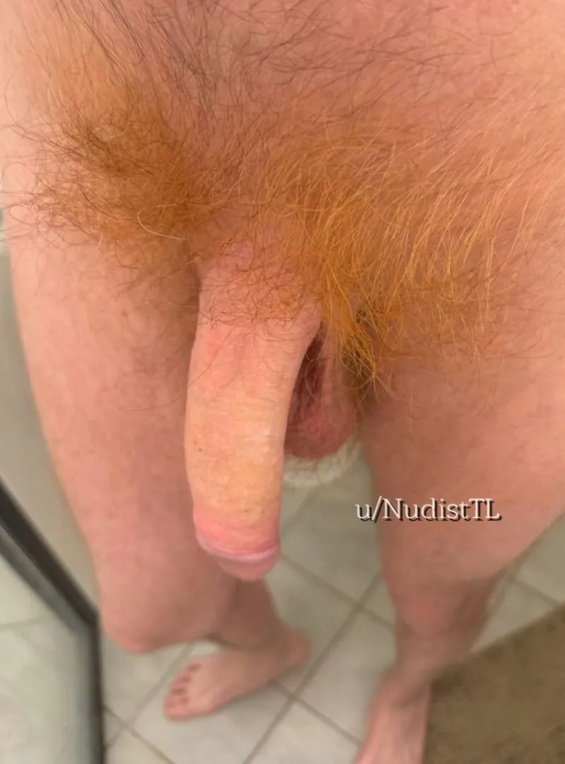 My hair is long and orange. Hot or not ? ❤️