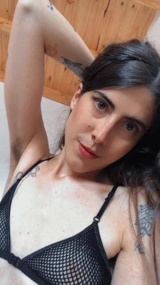 my hairy pits are your temple to worship