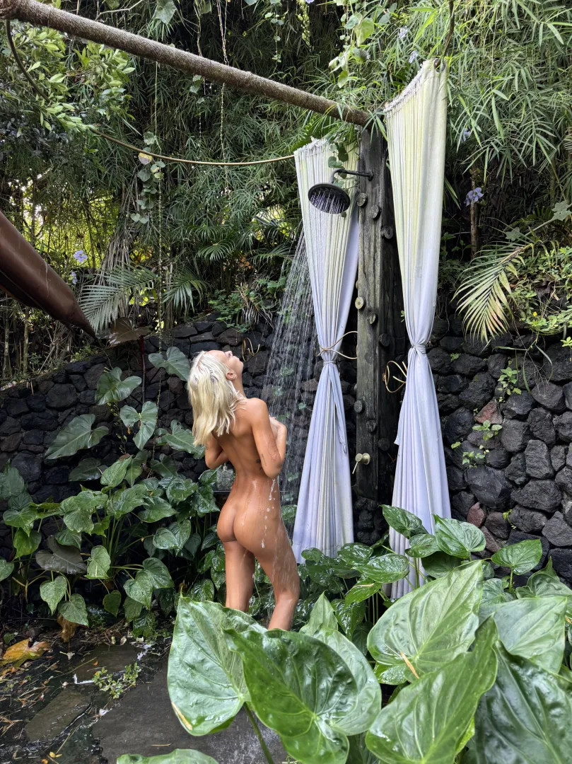 my heart’s pounding so hard rn babe i can barely breathe after i flashed these tits right by the open window like a total slut