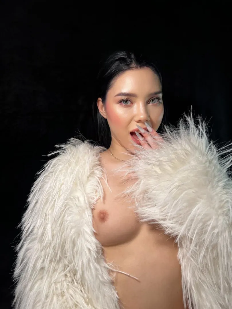 My honest reaction when I see your big D