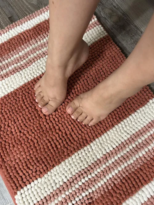 My morning toes 