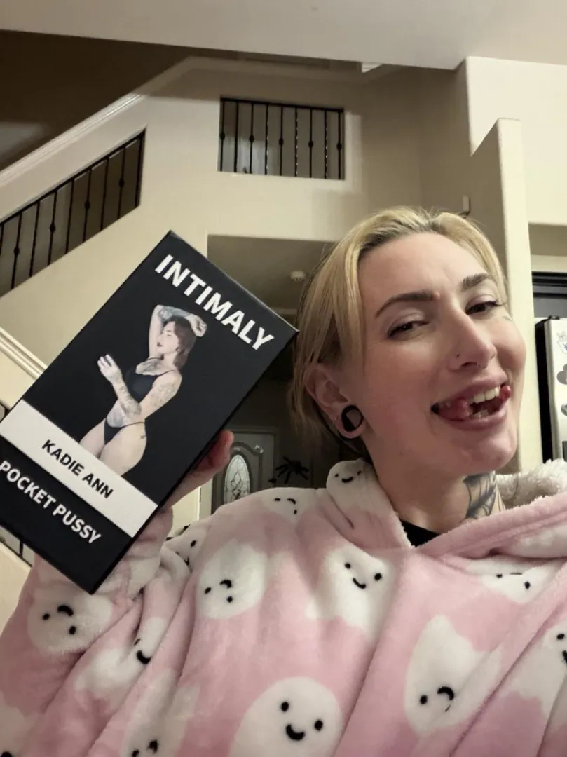 My mouth is better than my pussy because of my tongue