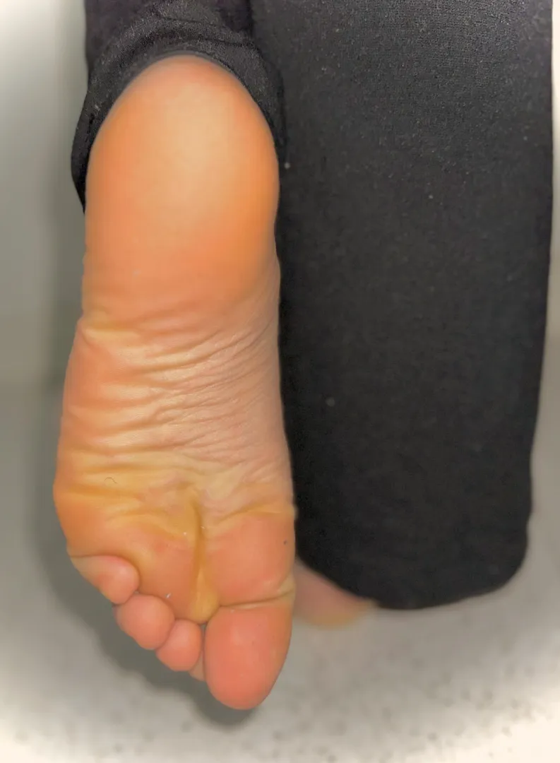 My pink paws are feeling extra soft today