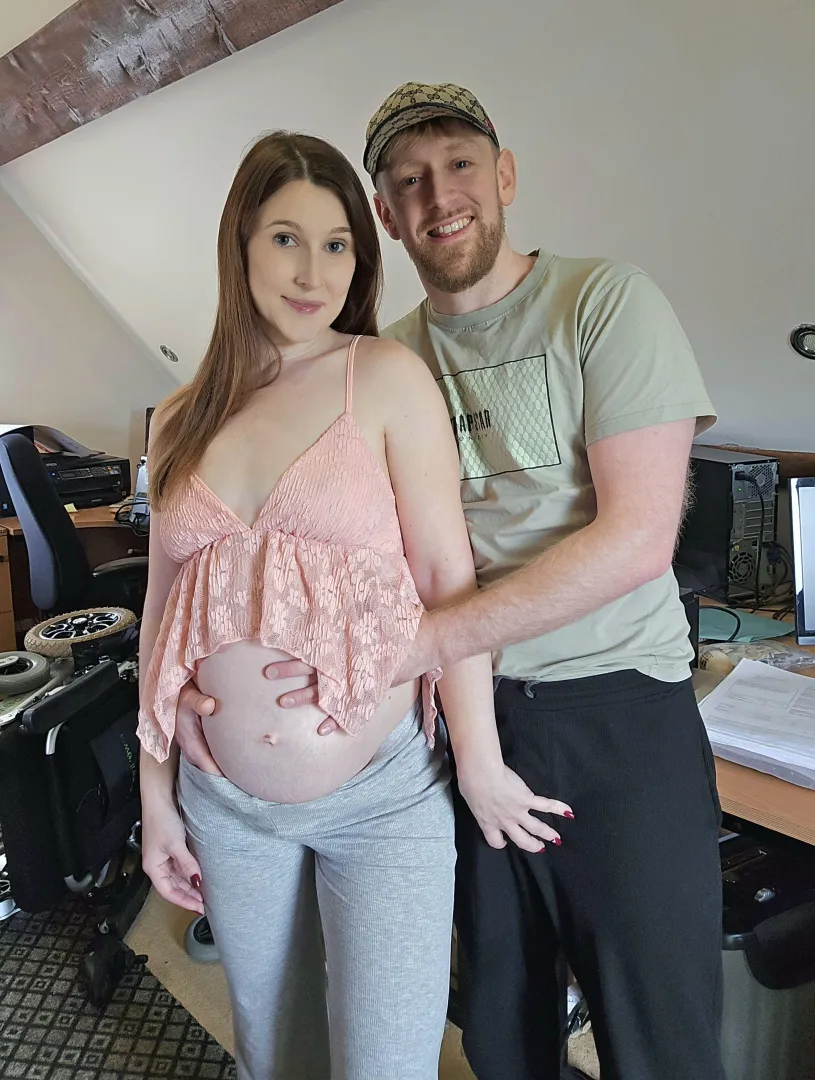 My pregnant wife's body is just getting hotter & hotter  She has freshly shaved her pussy this morning & she is dying to show it off!  Come & take a look as we get horny together 