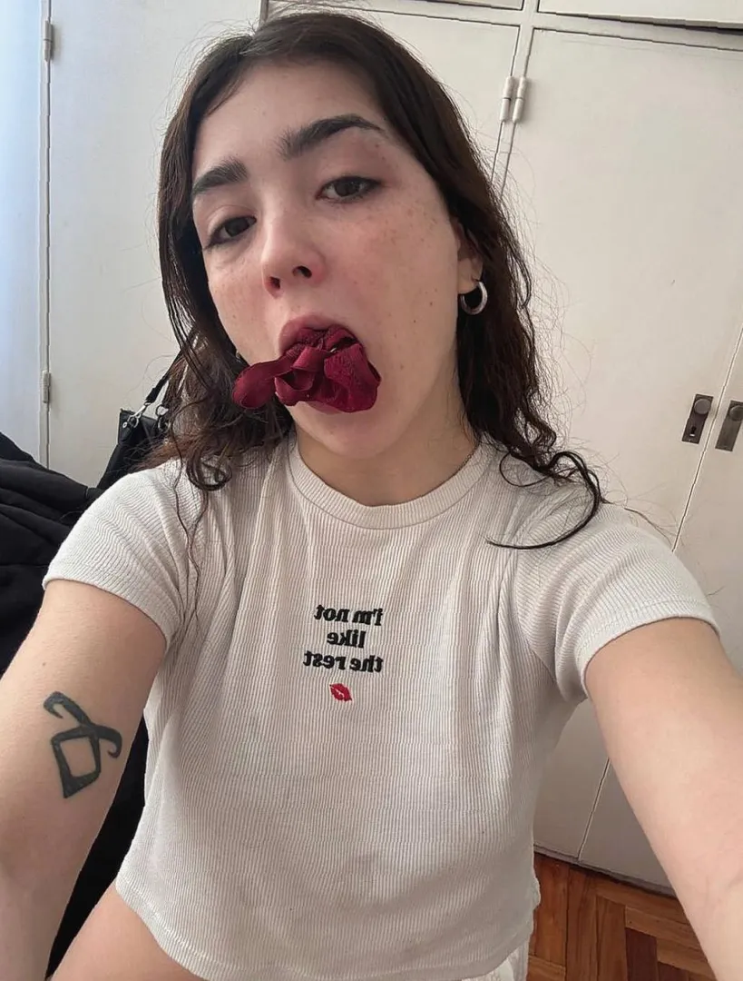 My red panty, damn I did not wash them for like 2 days and now they genuinely smell, Is you still sniffing them