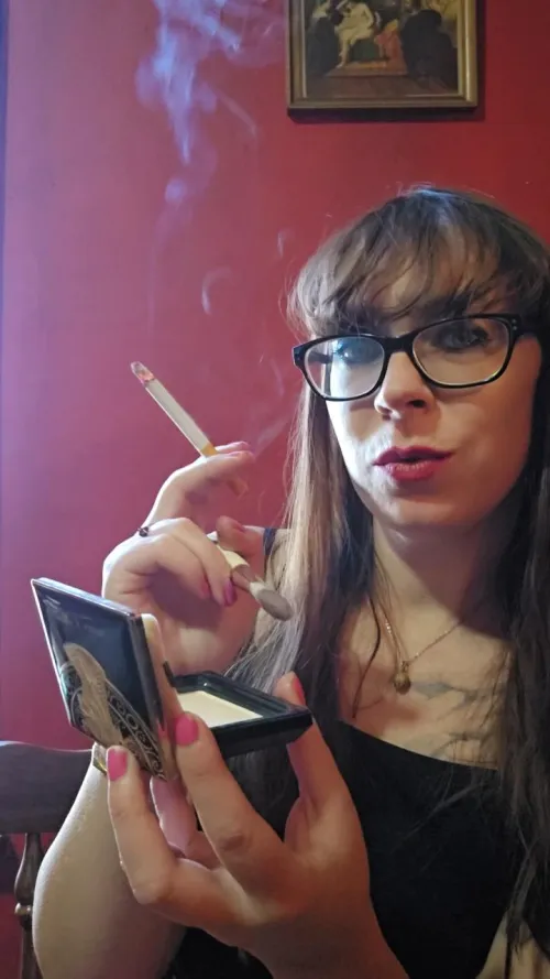 My secret talent... I can do my makeup while smoking.