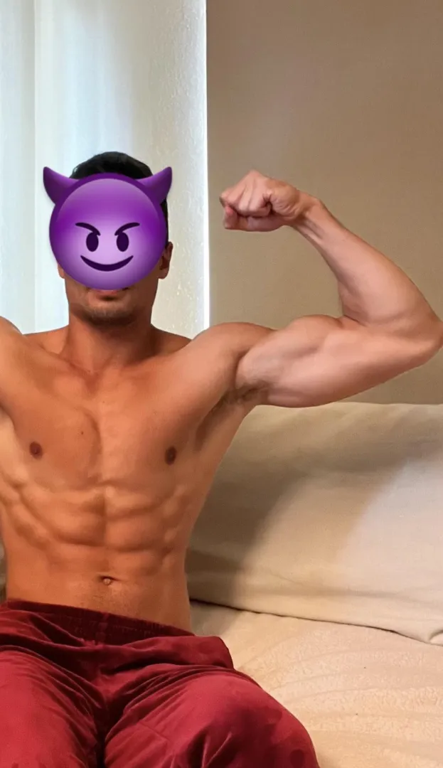 My semi hairy pits need to be LICKED 