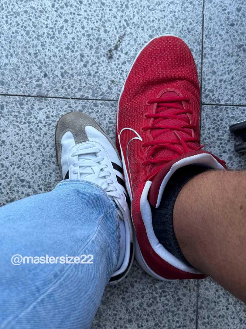 My size 22us compared to size 9us