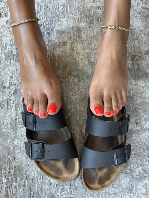 My toe prints are progressing nicely