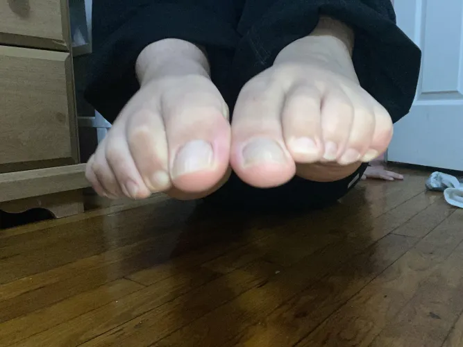 My toes are cold, can your mouth help warm them up?